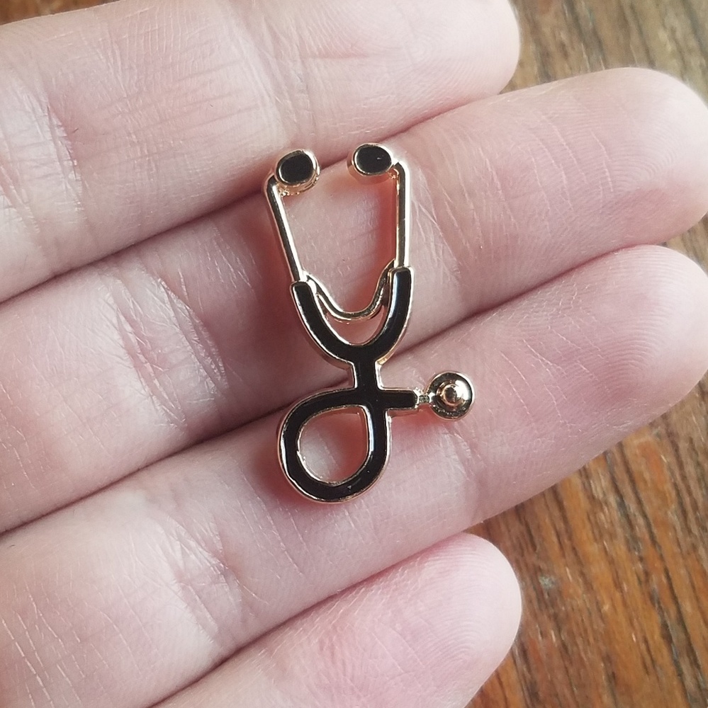 NWOT Adorable Gold Stethoscope Pin - Picture 8 of 12
